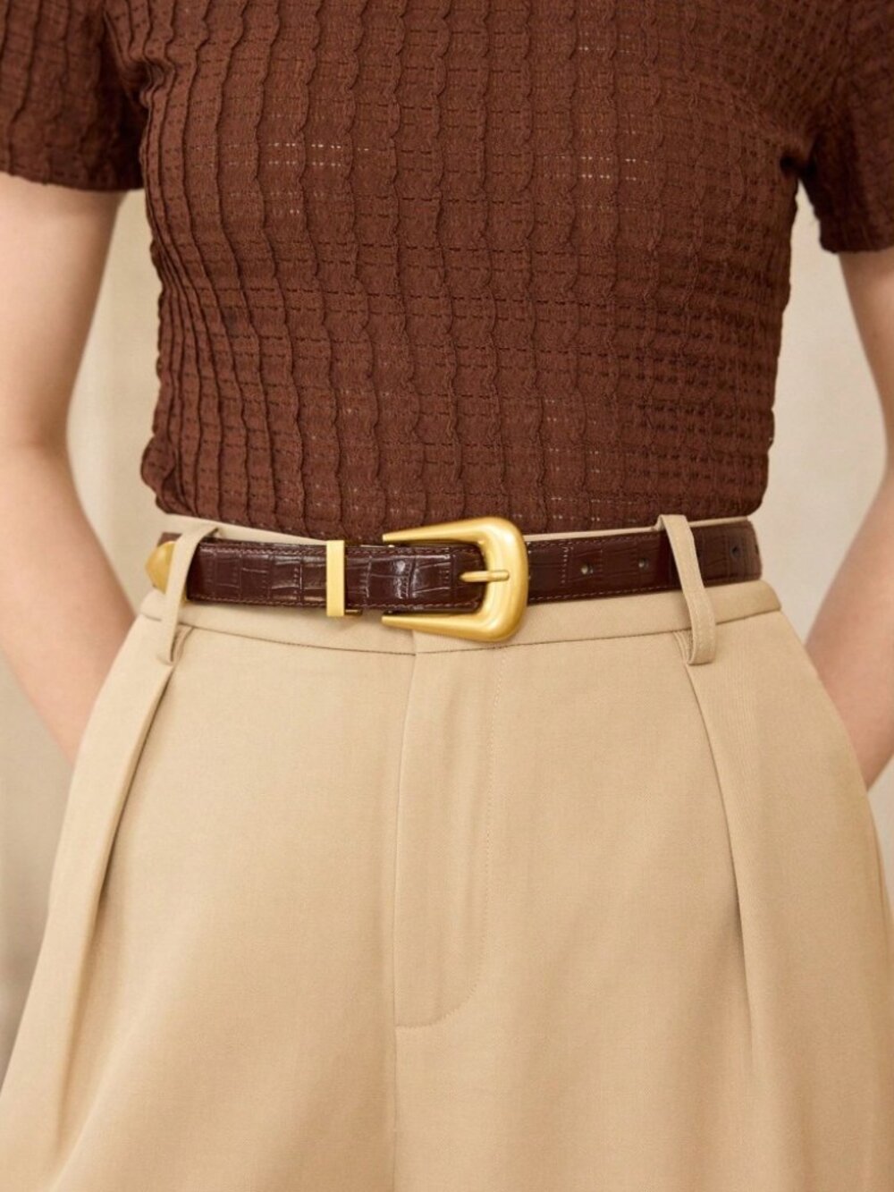 Brown Croc-Embossed Faux Leather Gold Horseshoe Buckle Dual-Loop Belt